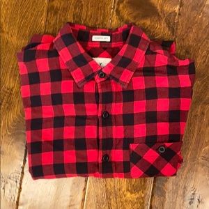 American eagle black and red flannel